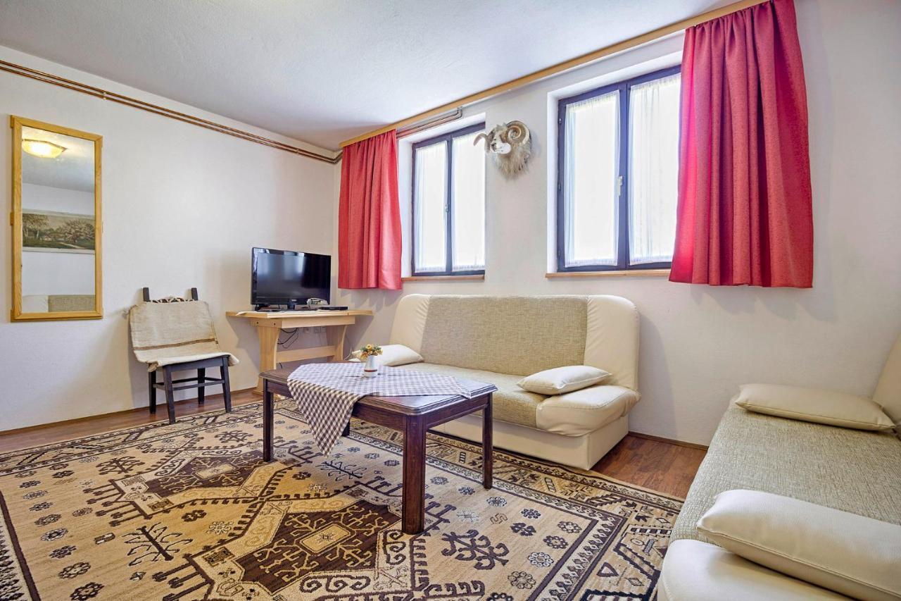 Milan In Rastovaca Villa Bagian luar foto